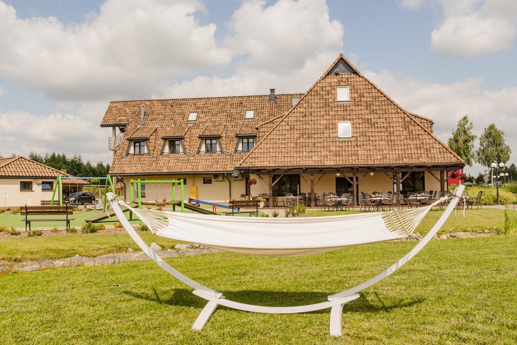 Hotel - Restauracja Platan Sędziszów Małopolski Bagian luar foto