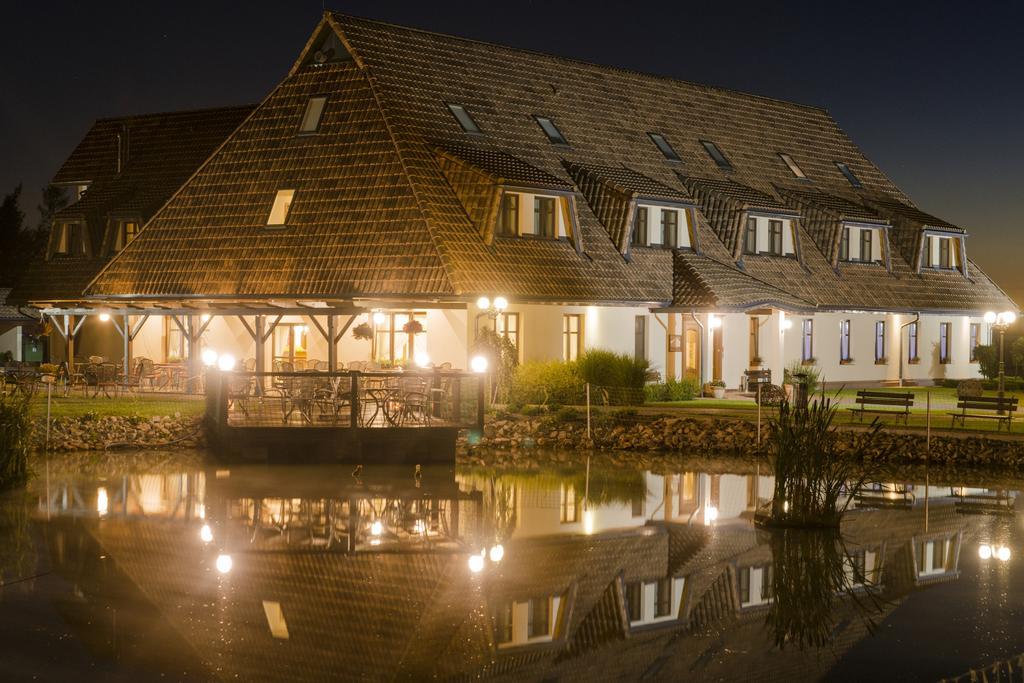 Hotel - Restauracja Platan Sędziszów Małopolski Bagian luar foto
